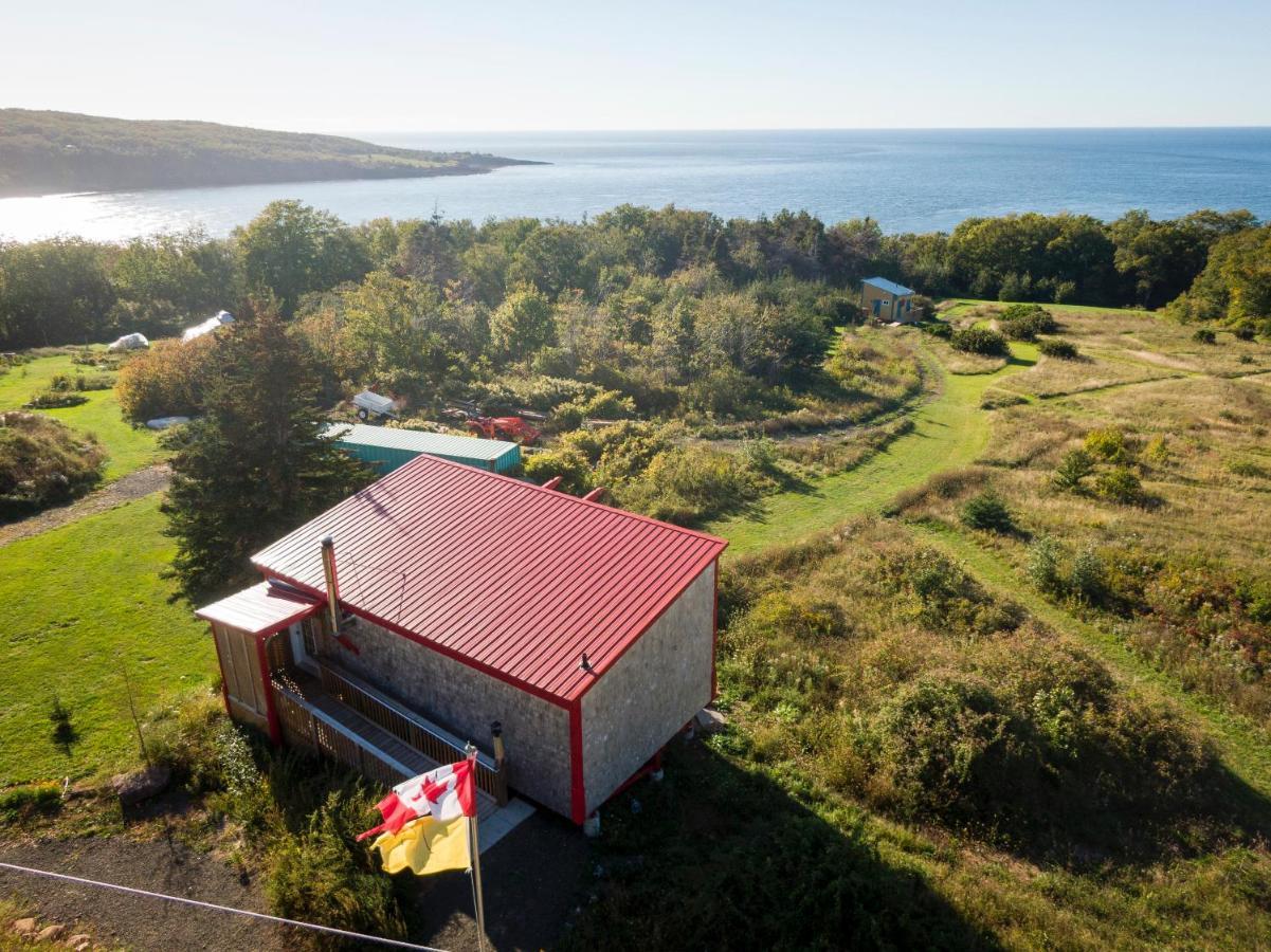 Maregold Centre - Juniper Cabin And Rose Cabin Victoria Beach المظهر الخارجي الصورة