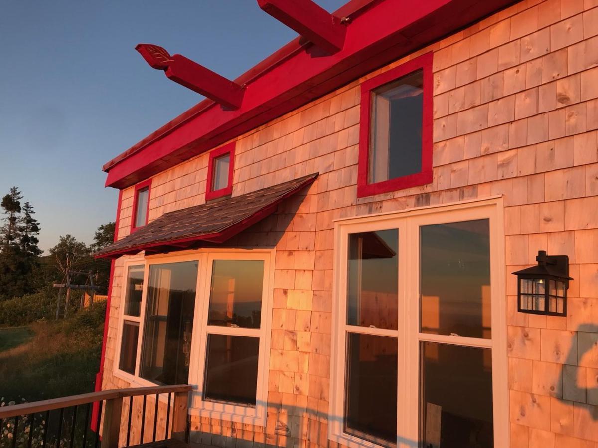 Maregold Centre - Juniper Cabin And Rose Cabin Victoria Beach المظهر الخارجي الصورة