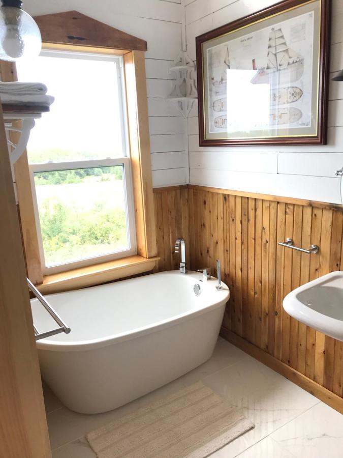 Maregold Centre - Juniper Cabin And Rose Cabin Victoria Beach المظهر الخارجي الصورة