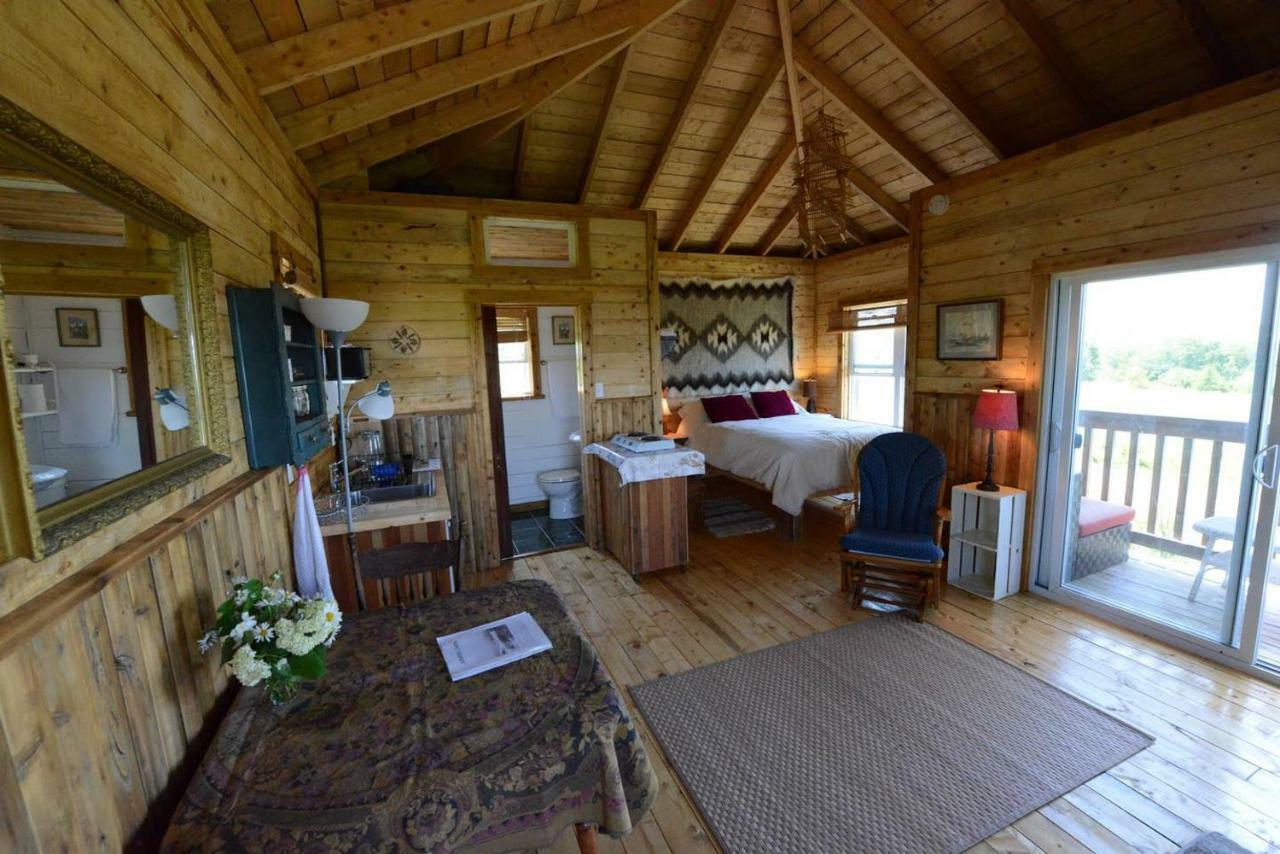 Maregold Centre - Juniper Cabin And Rose Cabin Victoria Beach المظهر الخارجي الصورة